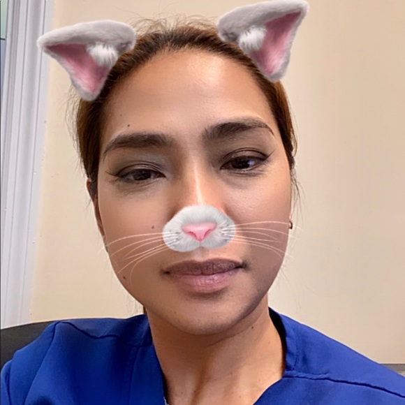 Meet your Posher, Anne - Picture 1 of 1